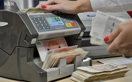 U FBiH od januara do juna 2024. godine uplaćeno skoro četiri milijarde KM javnih prihoda