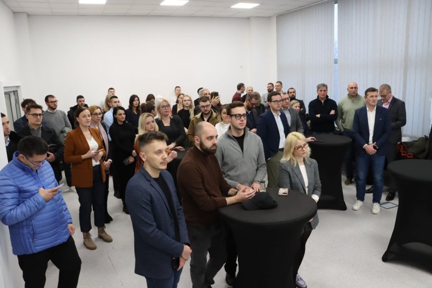 Promovisana nova generacija korisnika inkubatora Centra za razvoj poduzetništva