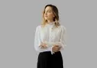 Ajla Karajko: „Budućnost ne izgleda kao čovjek koji sjedi i gleda kako AI radi. Izgleda kao čovjek koji orkestrira sisteme koji su eksponencijalno moćniji od njega"