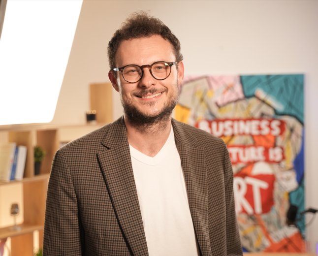 Adnan Muminović: Ne treba nam junak, treba nam hrabrost da počnemo